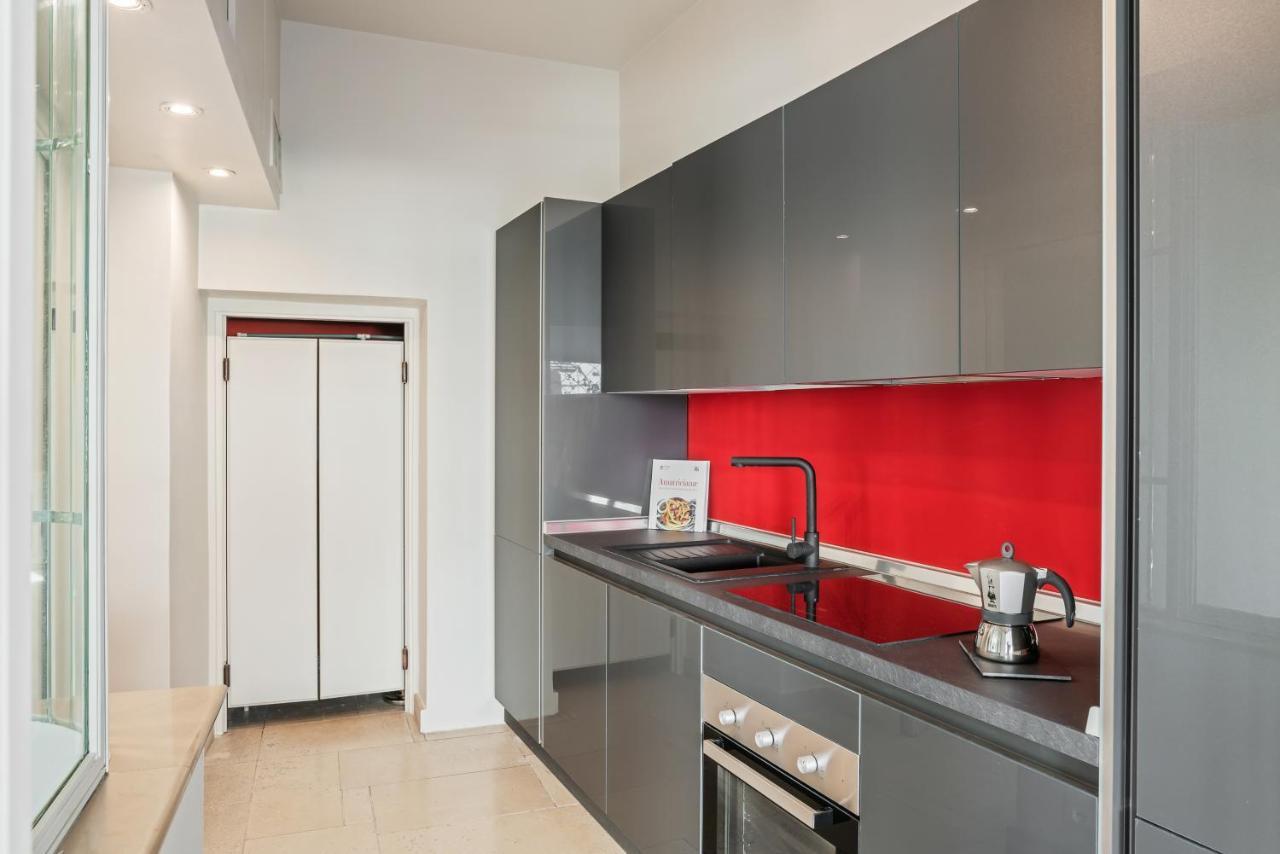Bmga L Viapaola43 Palace Luxury Penthouse 2Bdr Рим Екстериор снимка
